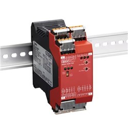 IDEC HR2S-332N-T15 Safety Relay Module