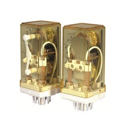 IDEC RR2KP-UDC110 Latching Relay DPDT 110VDC Coil 10A Pin Terminal